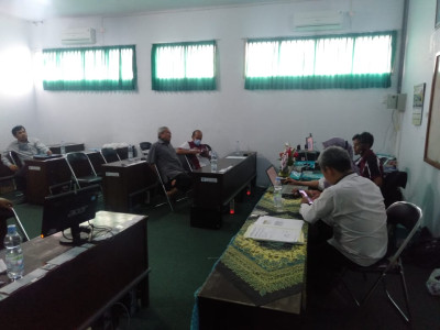 RAPAT DALAM KANTOR PENGEMBANGAN TEFA