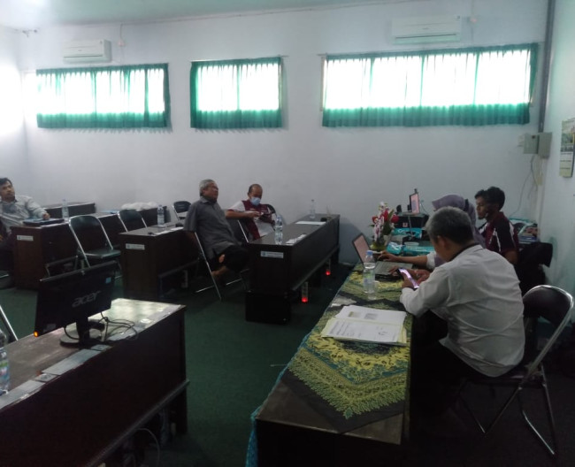 RAPAT DALAM KANTOR PENGEMBANGAN TEFA
