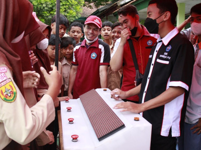 Sosialisasi & Visit SMPN 1 Cigandamekar