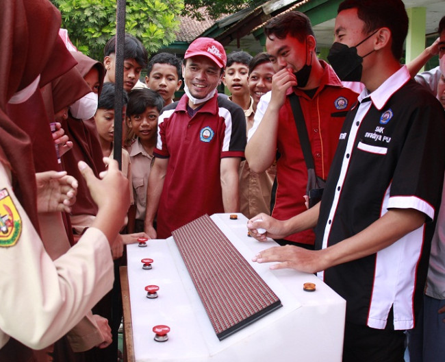 Sosialisasi & Visit SMPN 1 Cigandamekar