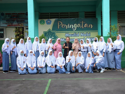 XII TKJ PEREMPUAN