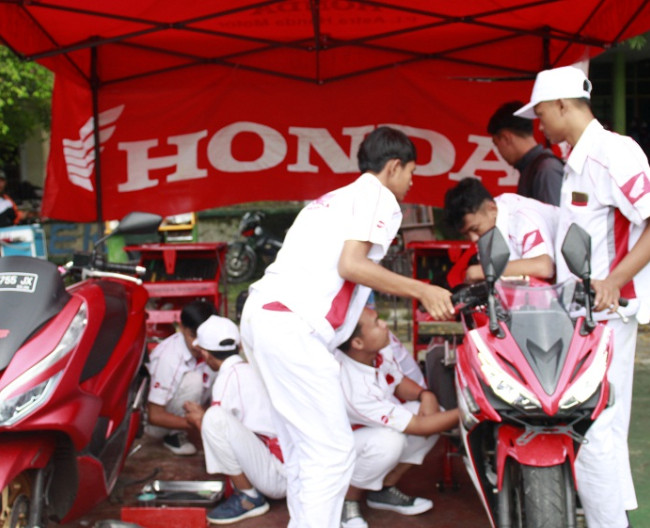 Sosialisasi & Visit SMPN 1 Cigandamekar